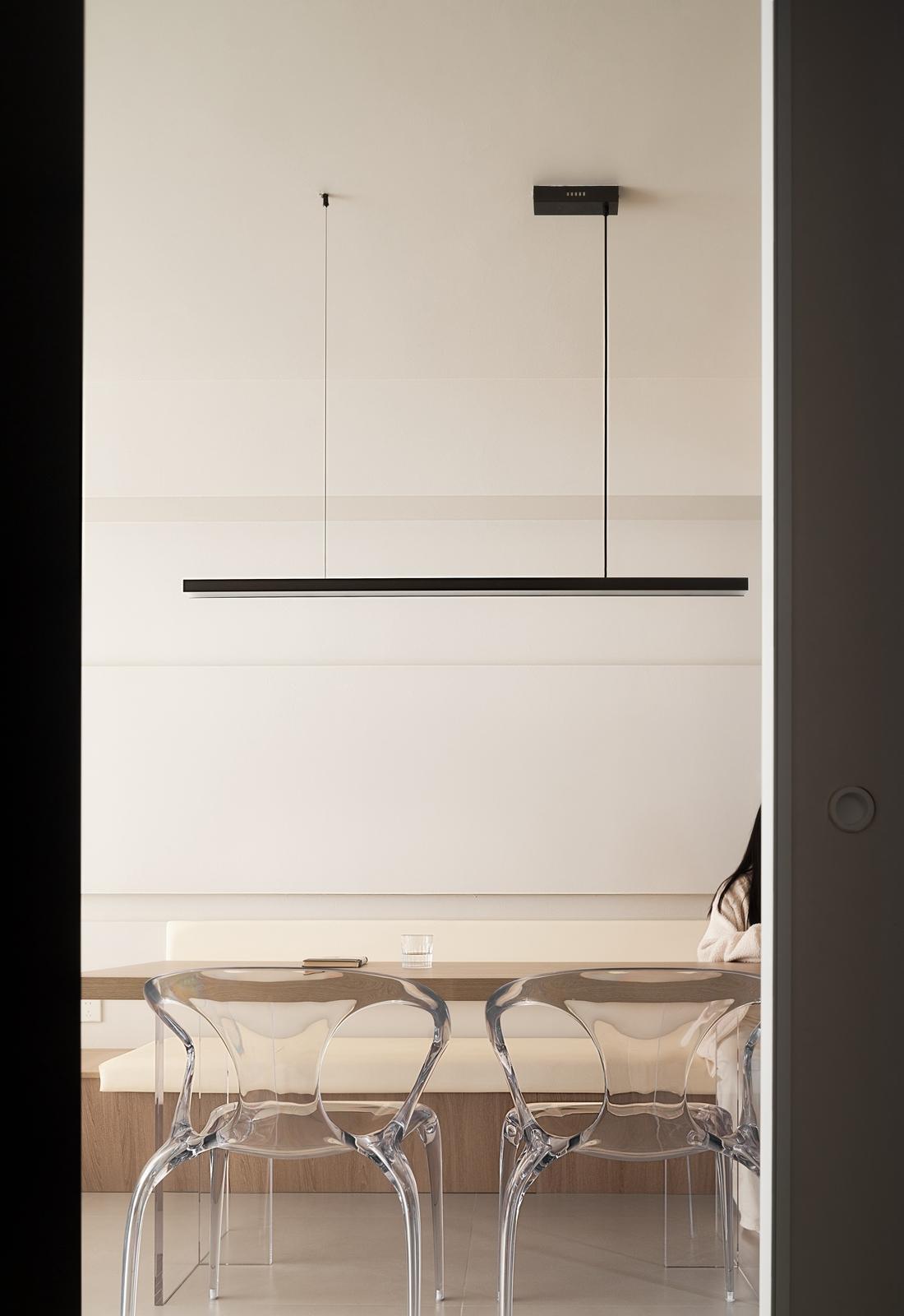 98 平现代简约风格住宅设计-9