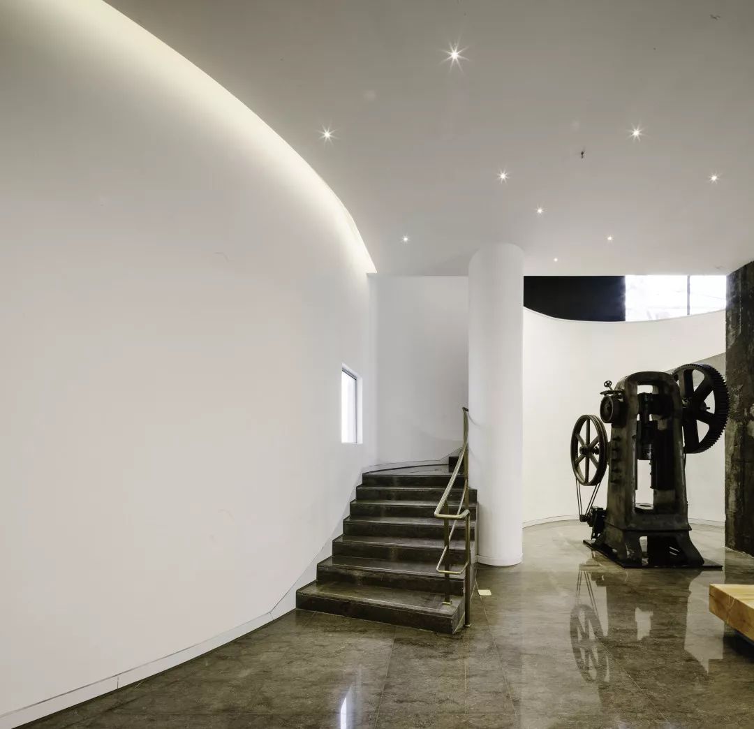 申窑艺术中心二期 | 弧线重构空间,陶瓷碎片般的建筑美学-50