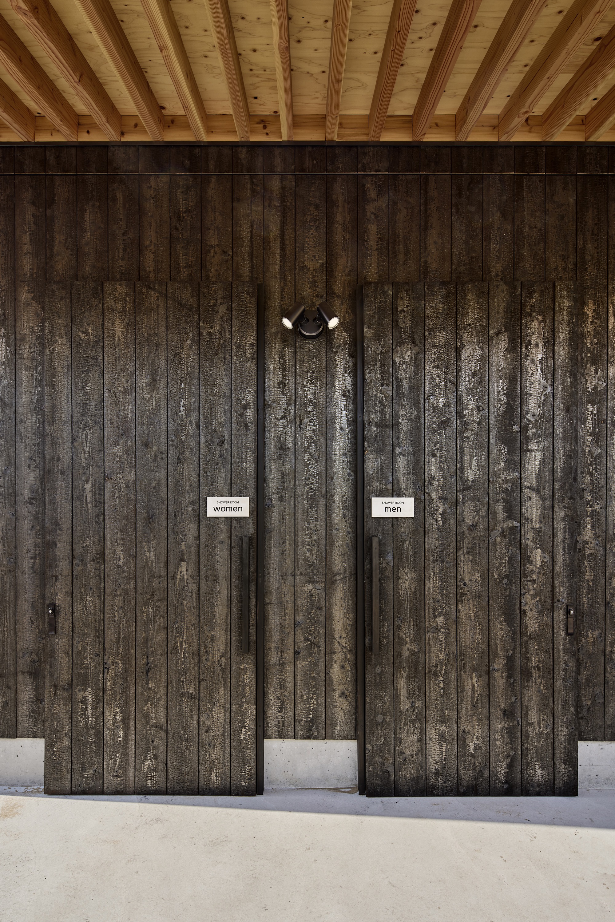 Kugami Terrace Sunset Cafe and Small Gallery / REPLUS Co.,Ltd-48