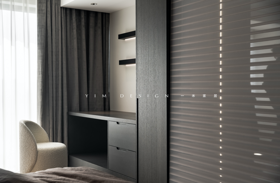 月光别墅 · 黑白灰的现代轻奢空间丨缪婕,张茜-47