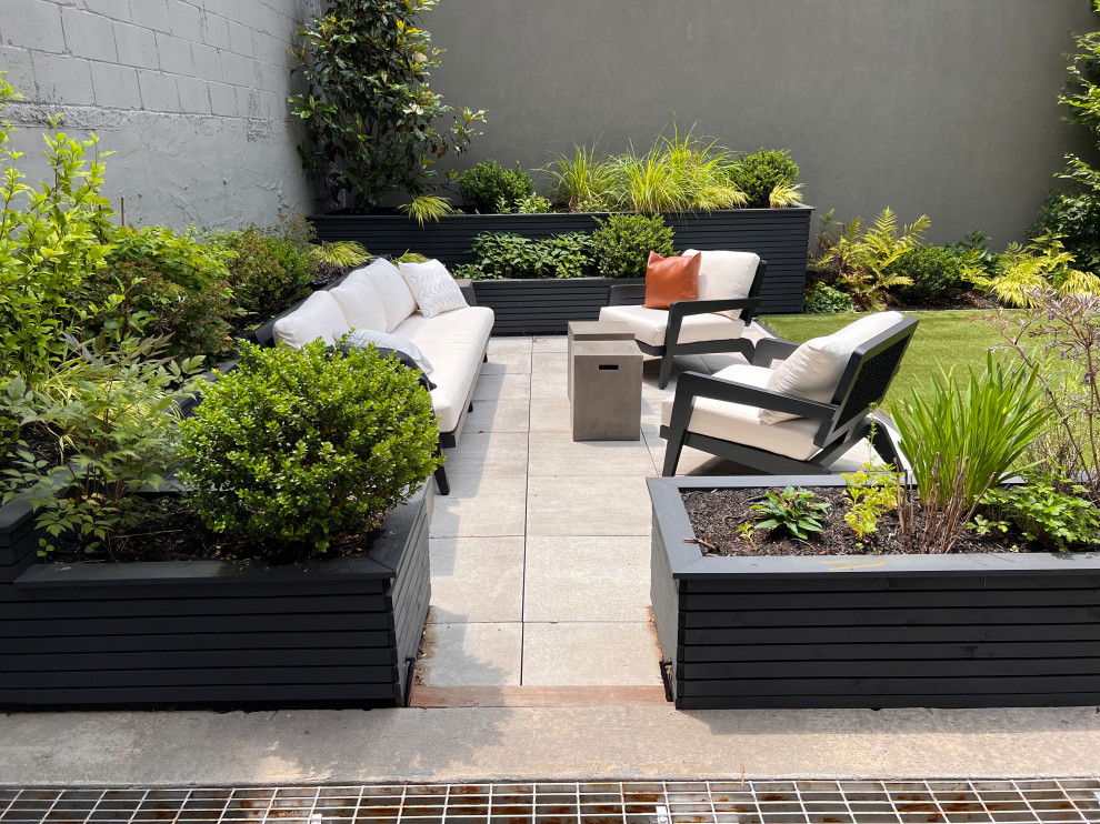 Williamsburg Terrace Garden-17