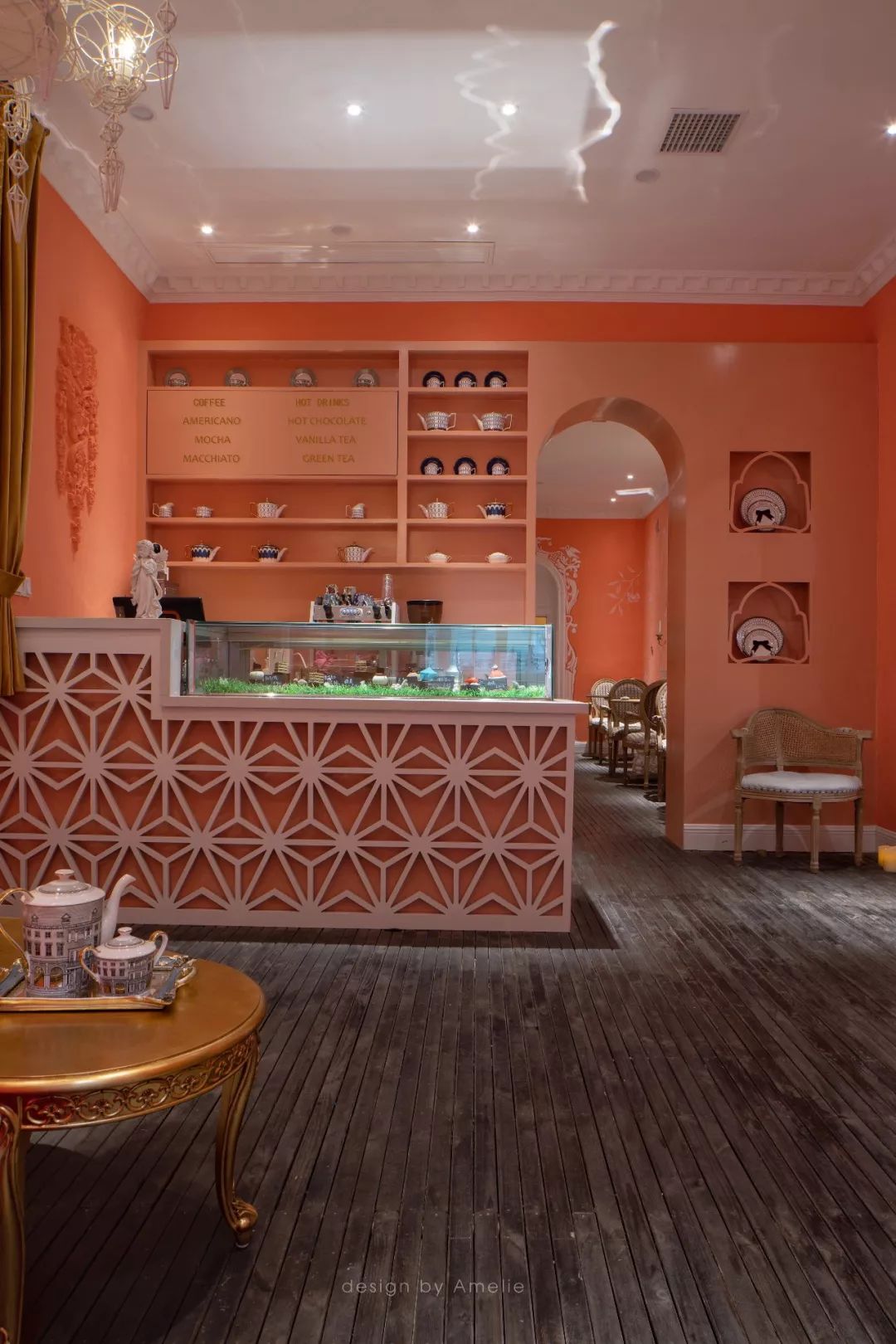 武汉百年老房大变身,甜品店设计展现女性魅力-19