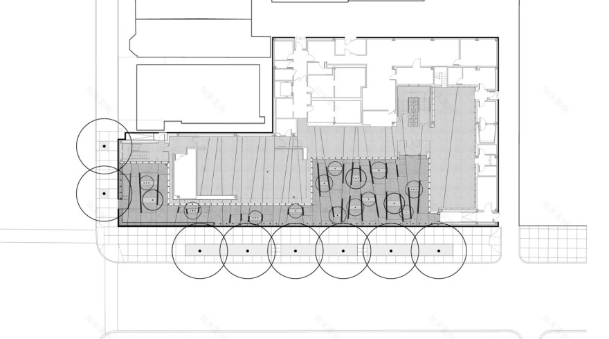 芝加哥诗歌基金会总部庭院-3