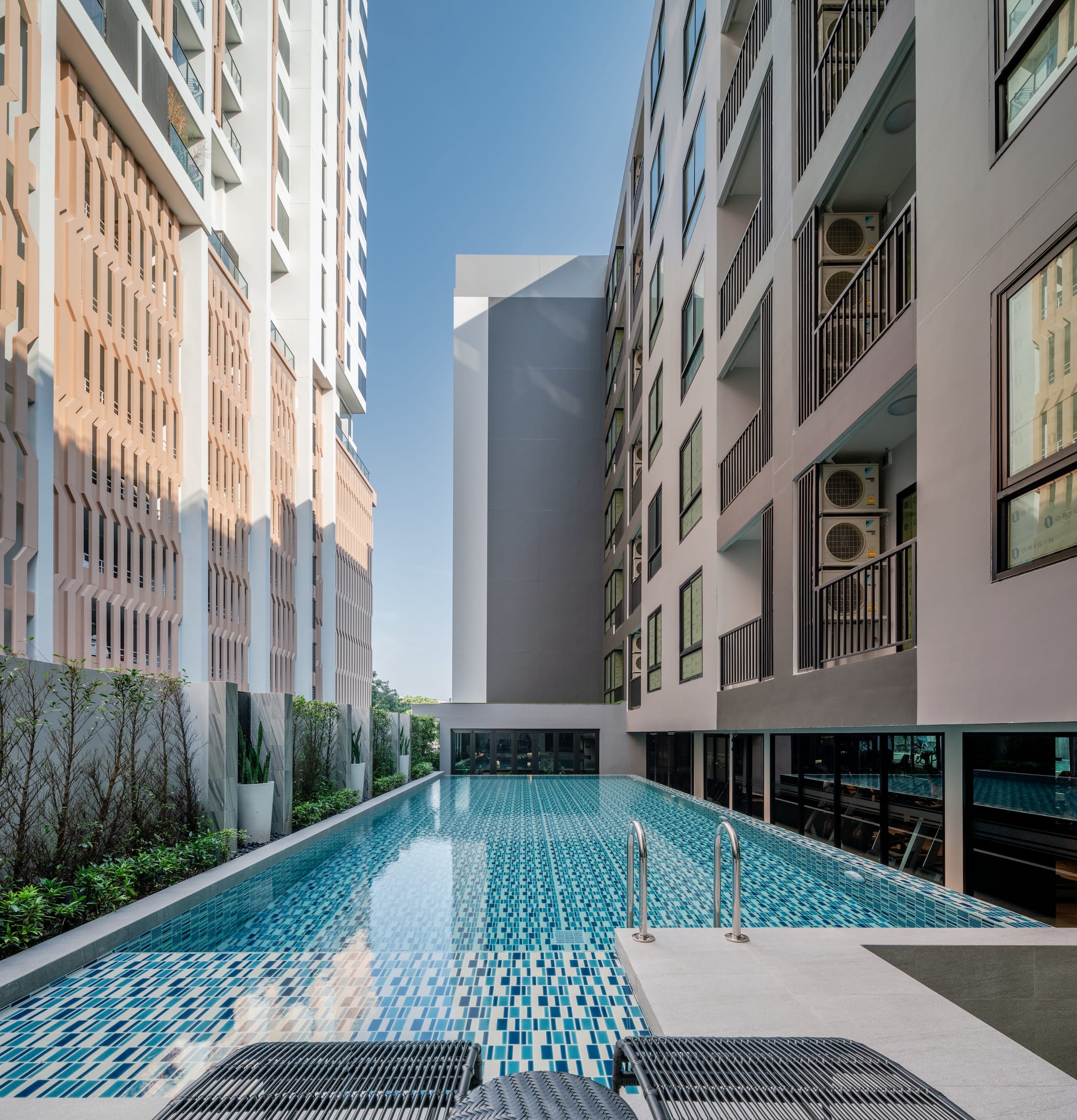 乍都乍诺丁山换乘站-11