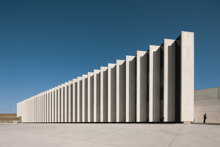 简约高效，自然采光 | JATA 新总部设计-4