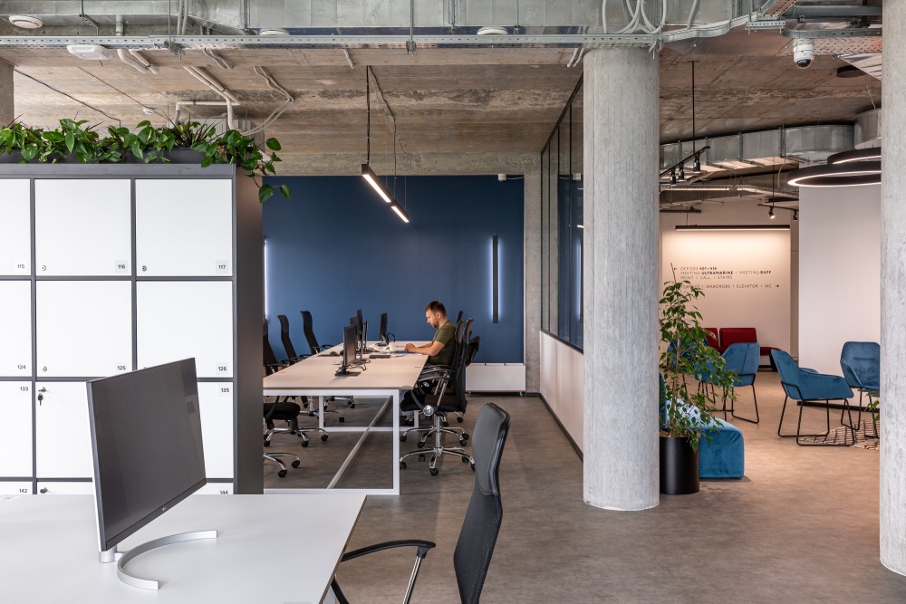 BeeWorking Holosiiv 乌克兰基辅共享办公空间设计丨BeeWorking 内部设计团队-27