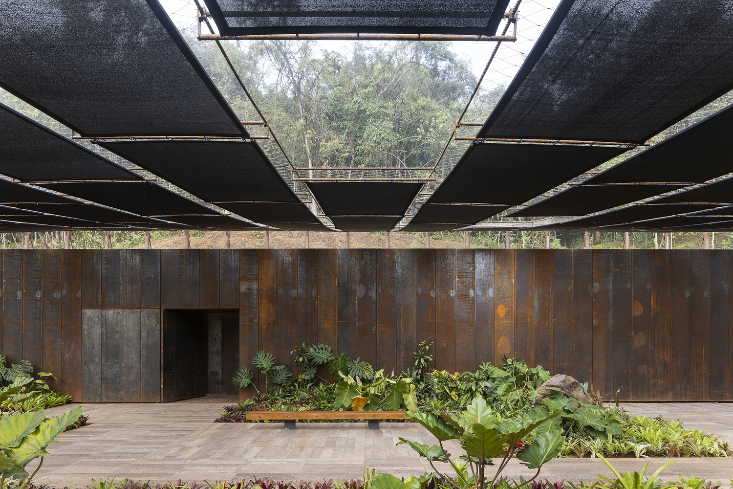 巴西 Inhotim 艺术公园草间弥生画廊-5