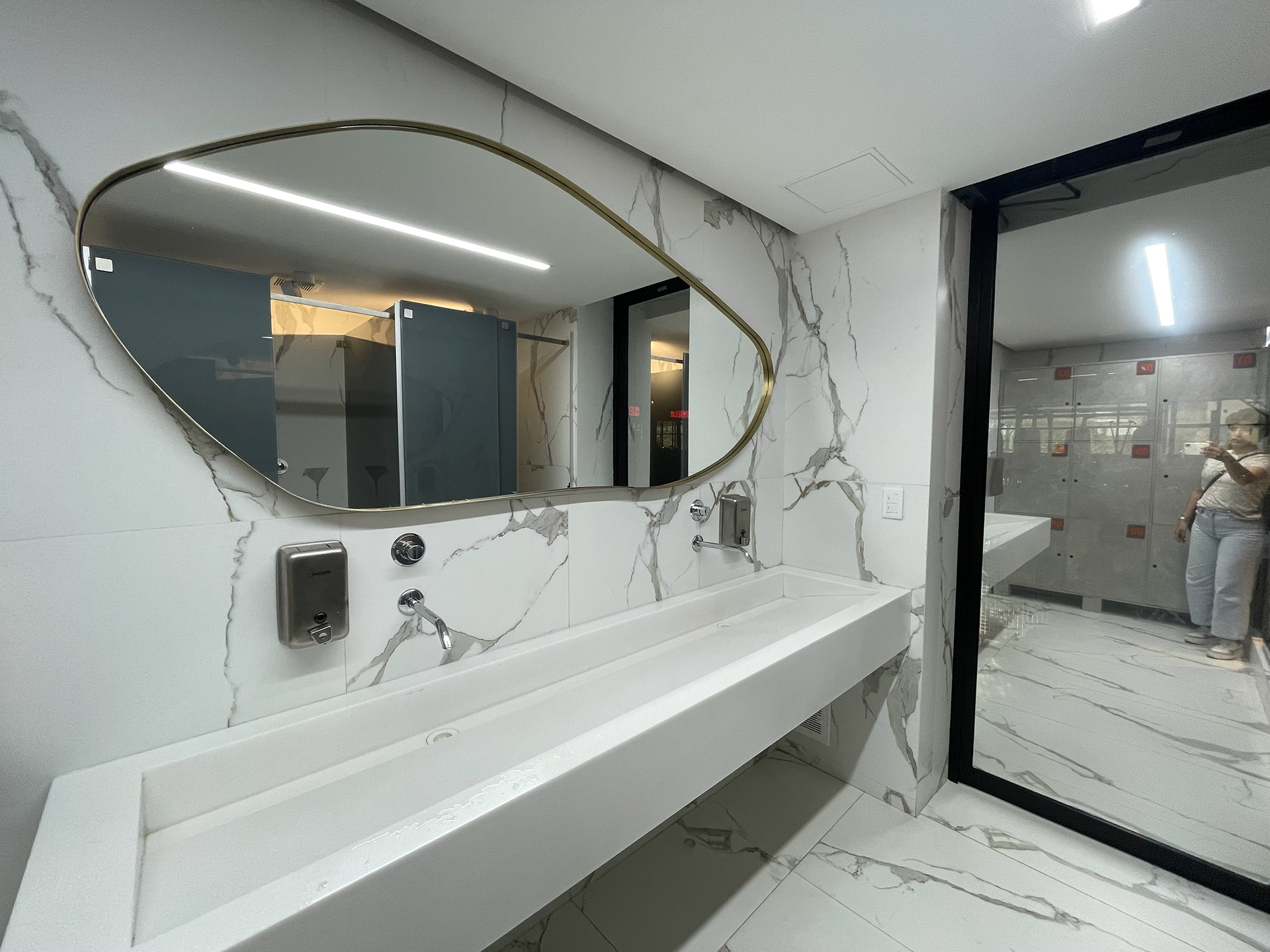 Carmina - Mirror Design-88