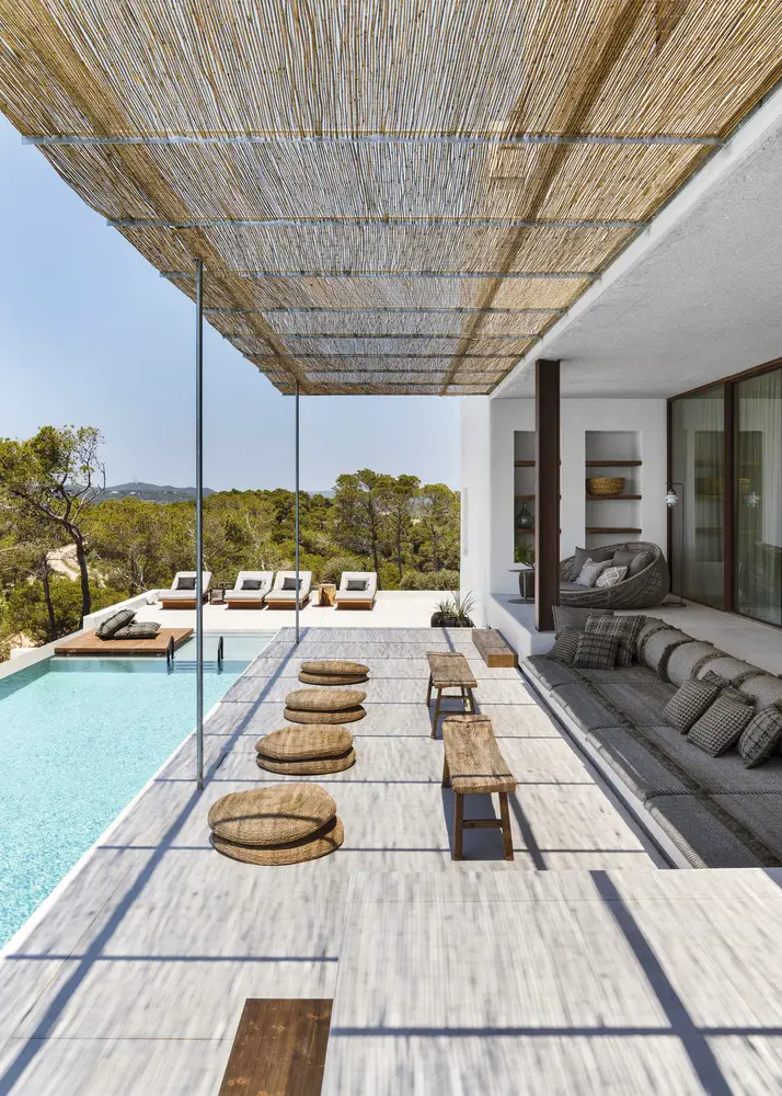 伊比莎岛纯白立方别墅 | 著名设计师 Patricia Urquiola 的地中海风情设计-12