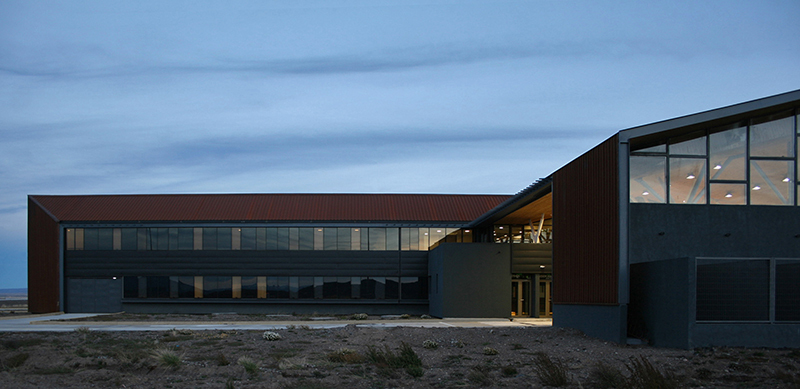 Huemules Border Complex  Cavagnaro Rojo Arquitectos + Jorge García + Crisosto Arquitectos-30