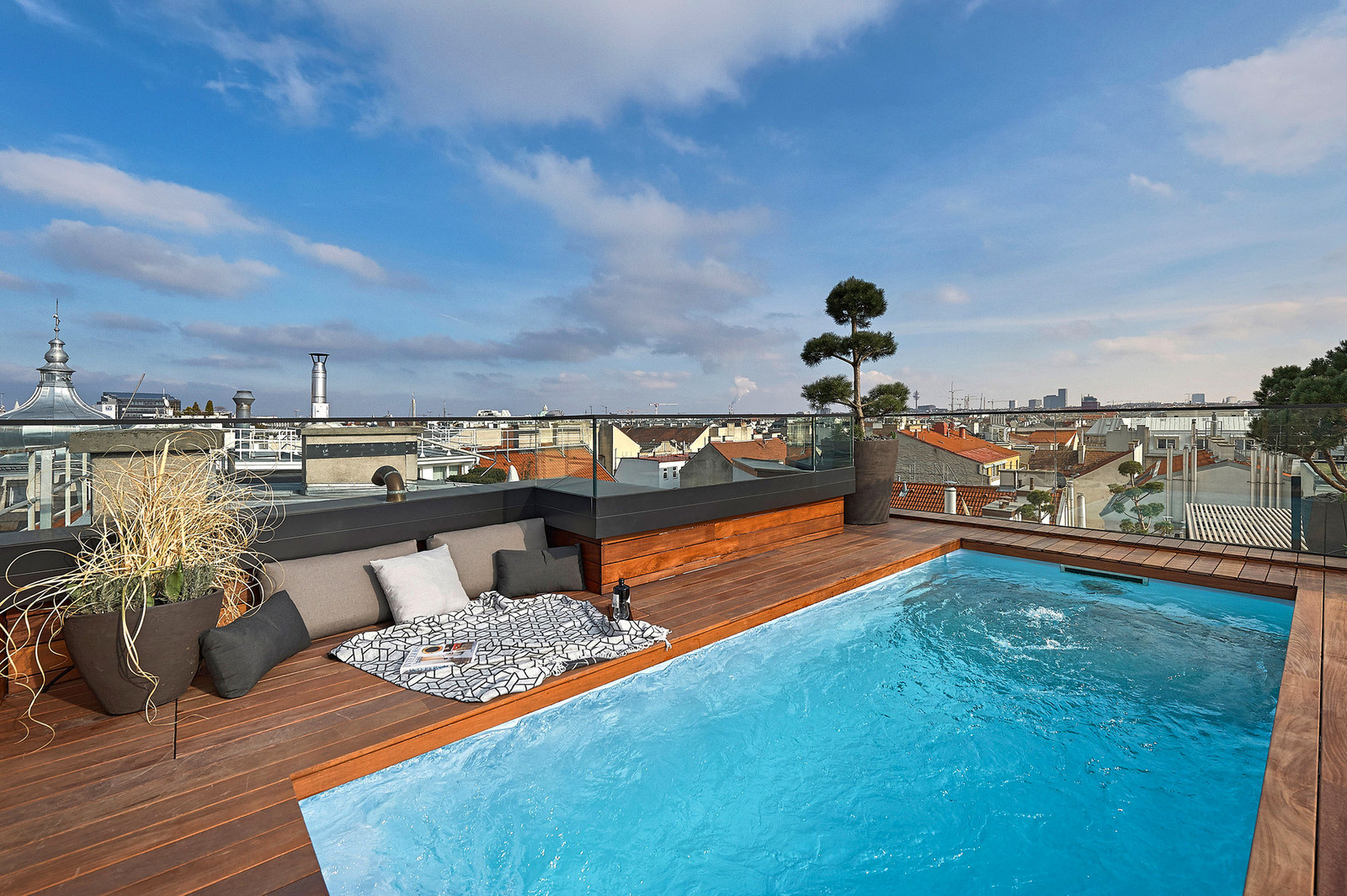 Spectacular Penthouse Located in Vienna, Austria Designed by FADD Architects-10