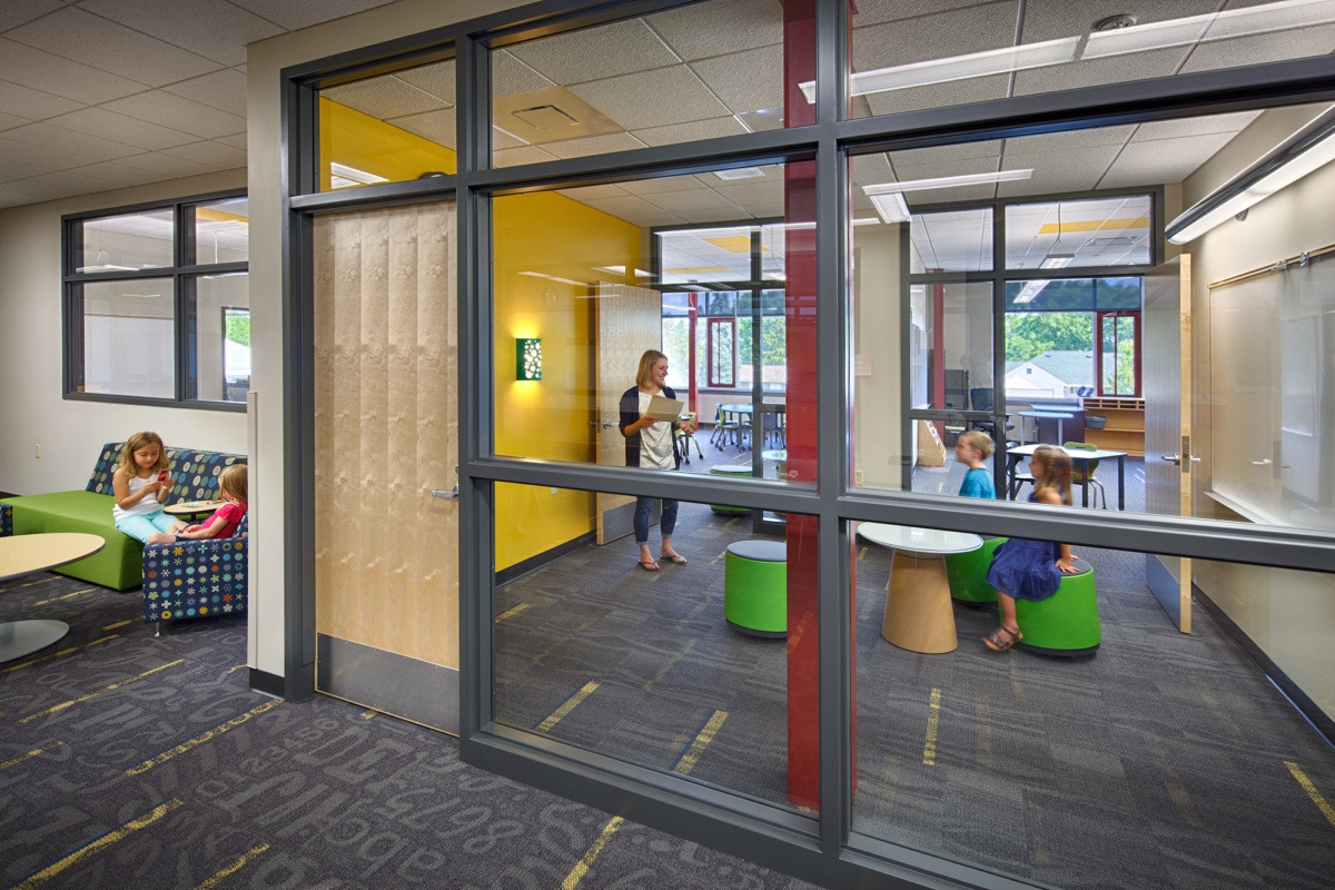 米尔斯湖小学-18