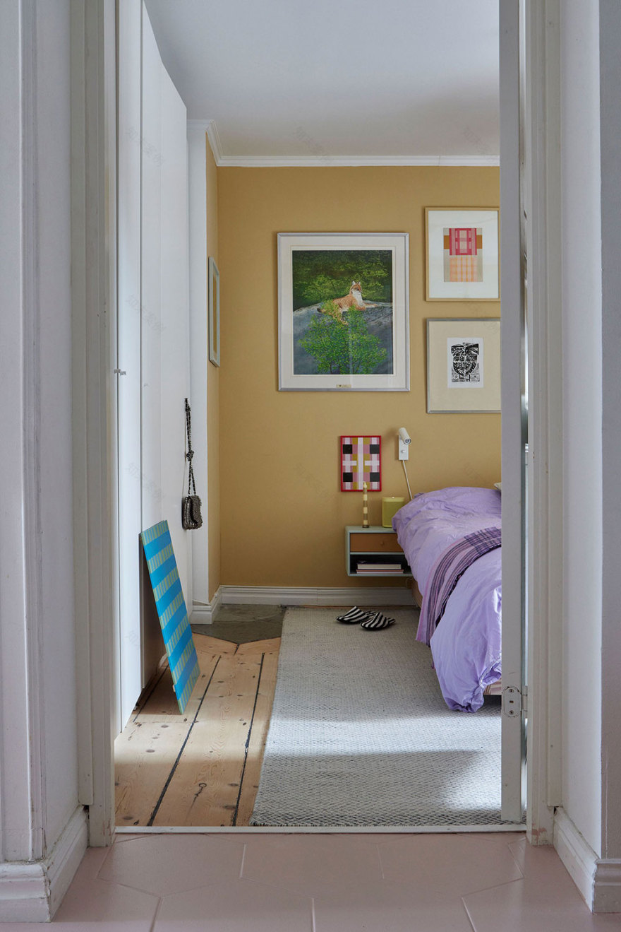 斯德哥尔摩色彩斑斓的设计师公寓-17