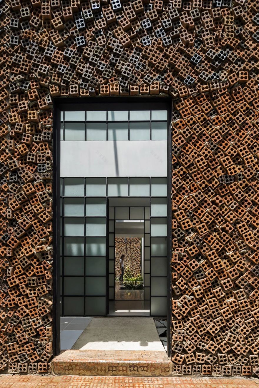 全球最具创意的十座红砖建筑丨孟加拉国丨PMA Madhushala,Sthapotik,CTA 等-59