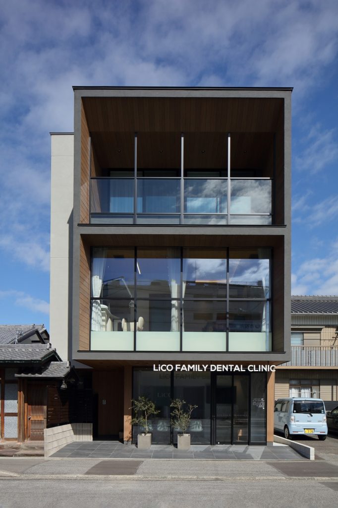 ＬｉＣＯファミリー歯科 | WORKS | UDA建築設計-1