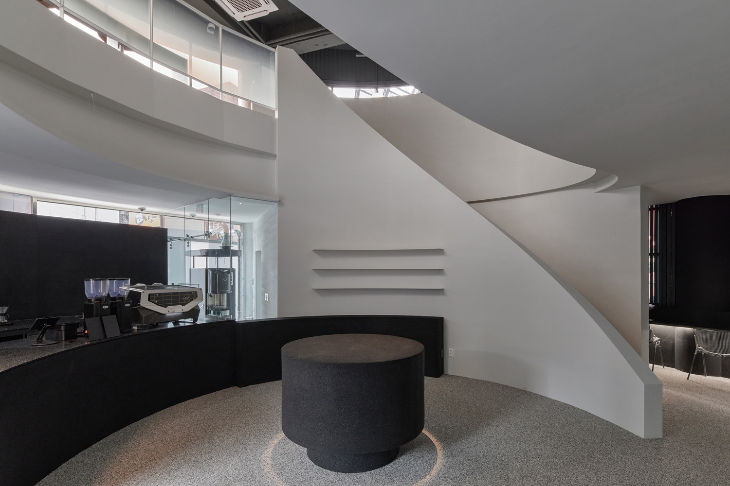 精致高级的 60 平小户型设计-4