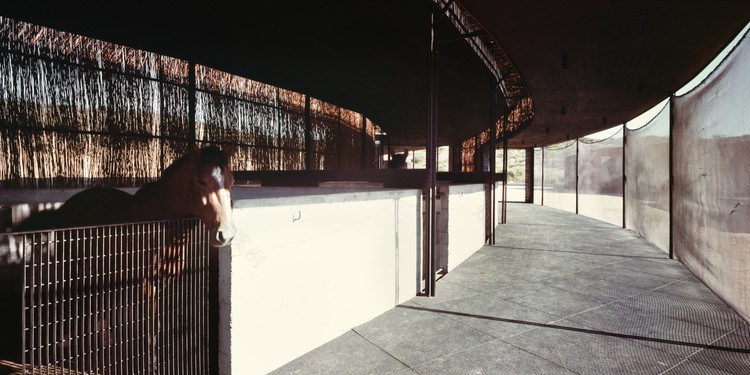 智利马匹养殖主之家·人马和谐共处的人居环境-29