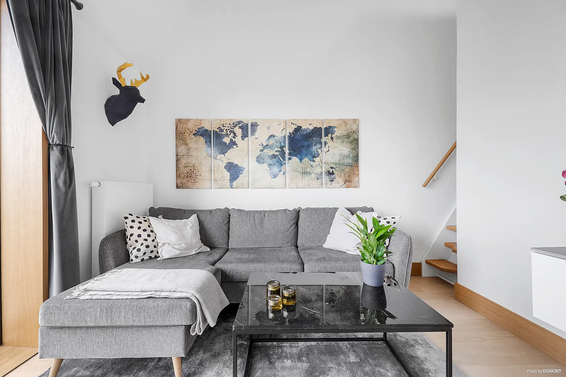 34m2 精致工作室,巧妙利用阁楼打造舒适空间-2