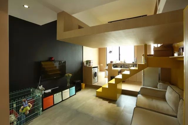 30㎡的房，他俩睡在半空，住出了100㎡的效果，神作-18