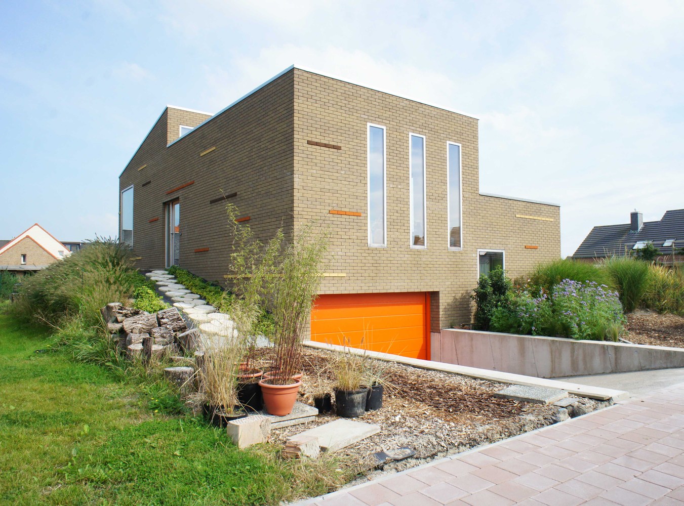 颠覆传统的比利时海滨住宅-48