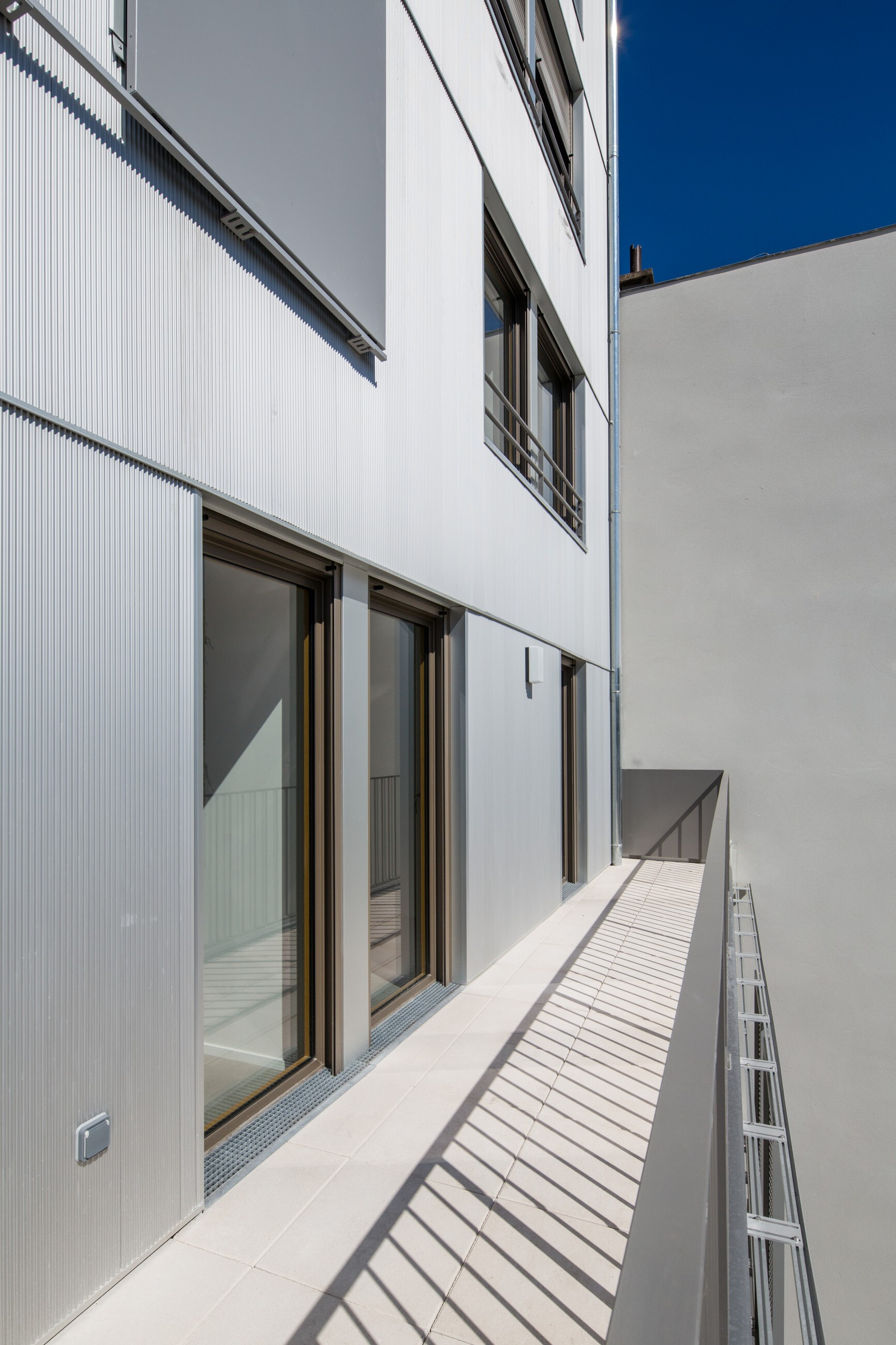 巴黎街头的“棋盘”建筑-14