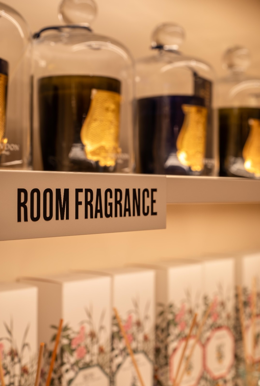 化妆品店 / Joyce Beauty 兴业太古汇店丨中国上海-18