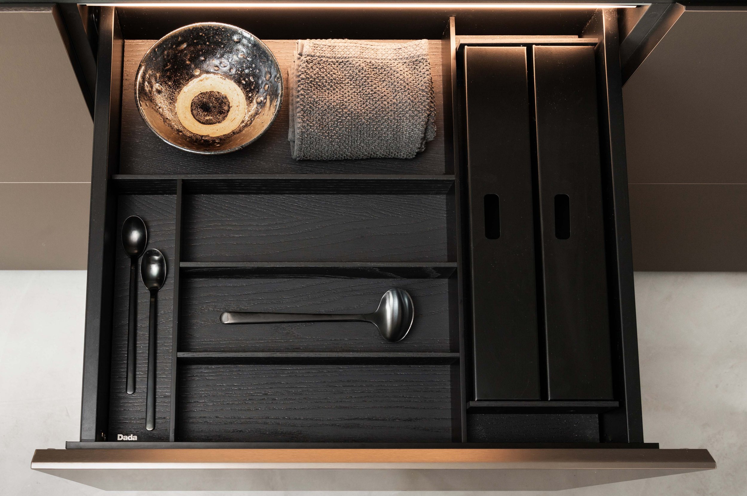 30年代住宅现代厨房改造项目-9