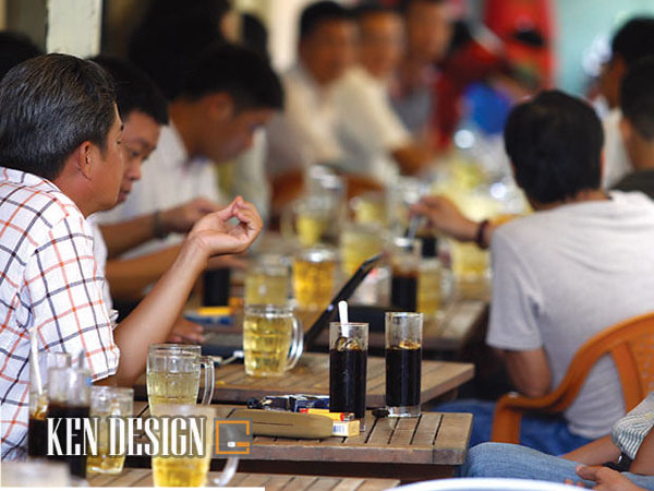 Cafe âm phủ Sài Gòn - Tiệm cafe vỉa hè bình dân lâu đời-17