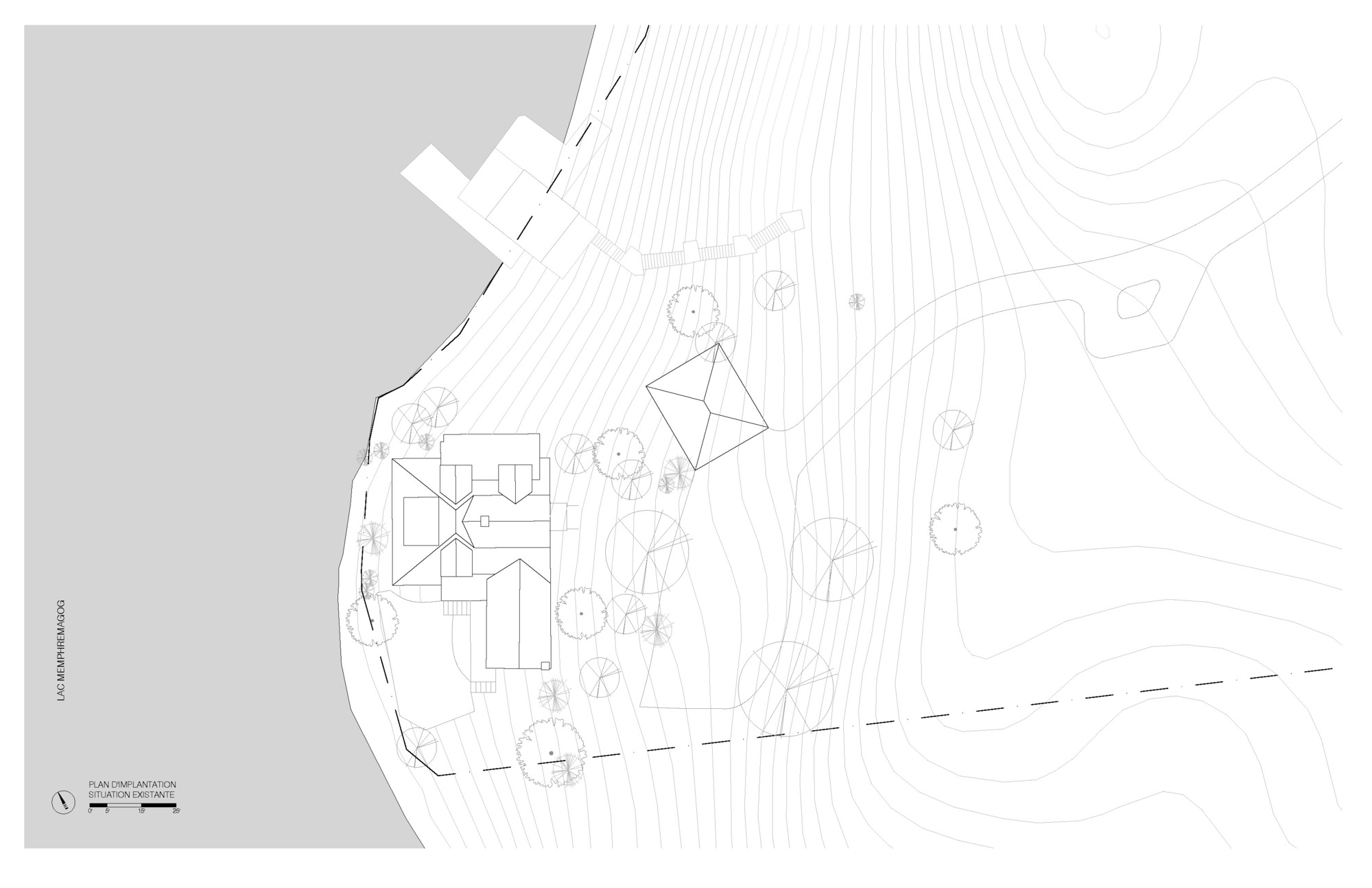 角屋；尖点之屋（注：Pointe在不同语境可能有角、尖端等意思，这里Maison de la Pointe直译为角之屋或尖端之屋，角屋表述相对简洁顺口，尖点之屋更体现原意，可根据具体背景选择） 丨加拿大丨YH2 Architecture-51