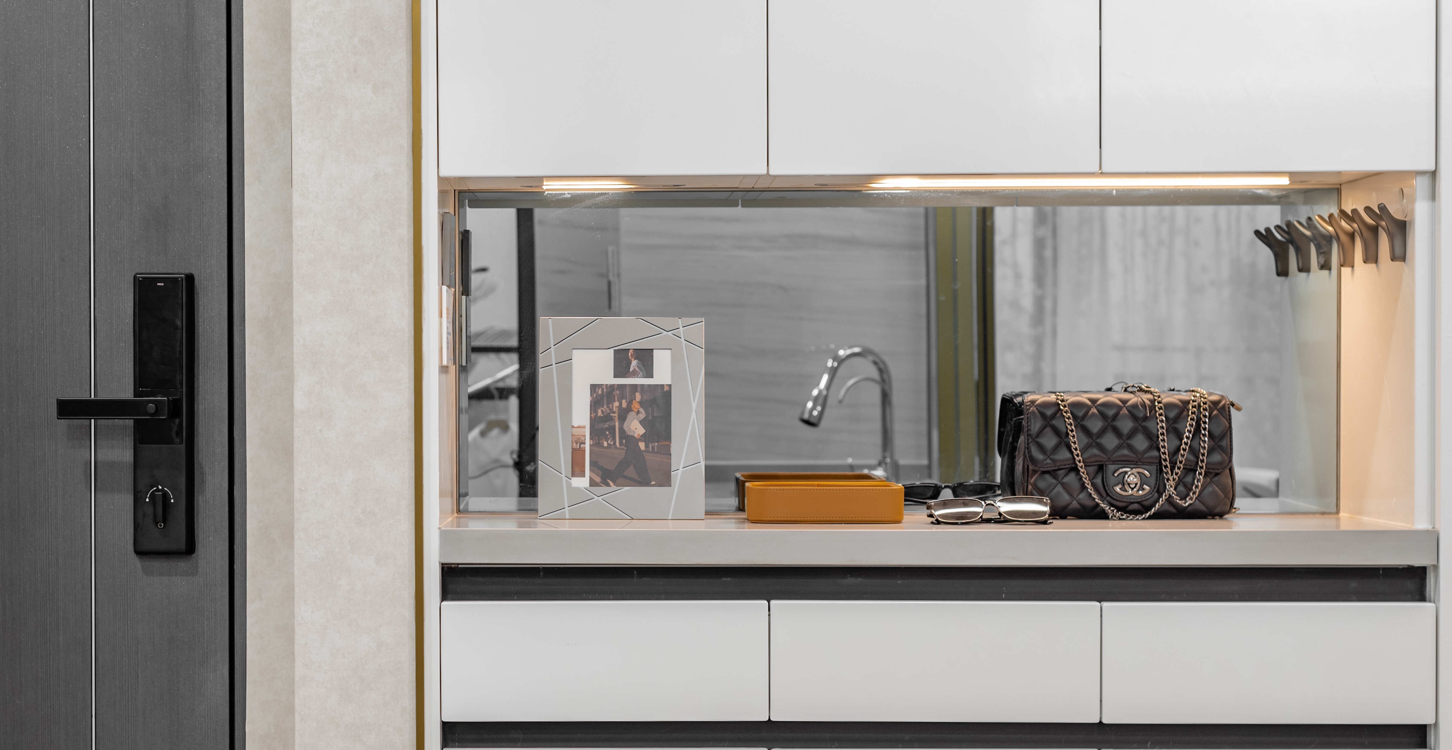 美纵设计｜融创昆明 人民路1979 样板间 2-24