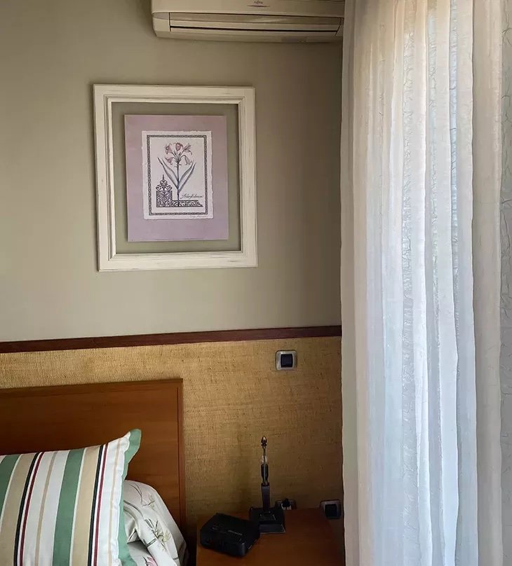 小旧卧室改造成自然明亮空间丨María Del Valle Interior Staging-20