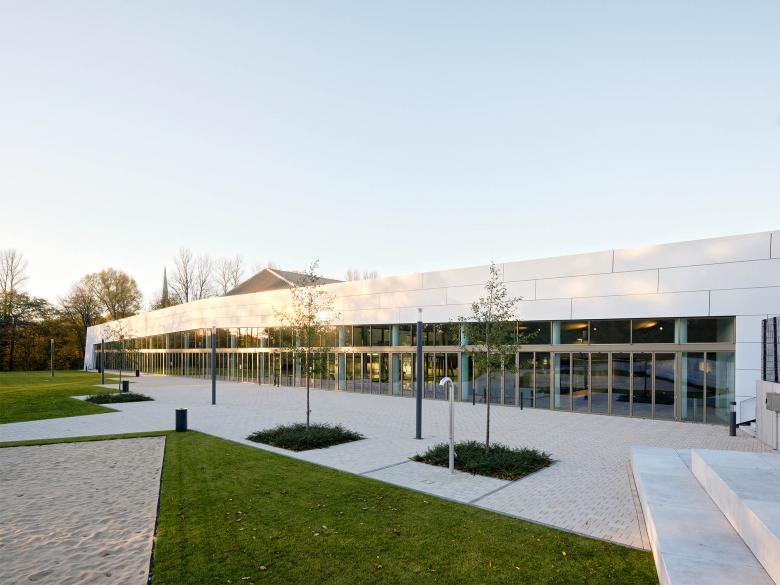 czerner göttsch architekten丨Familienbad Ohlsdorf丨德国-8