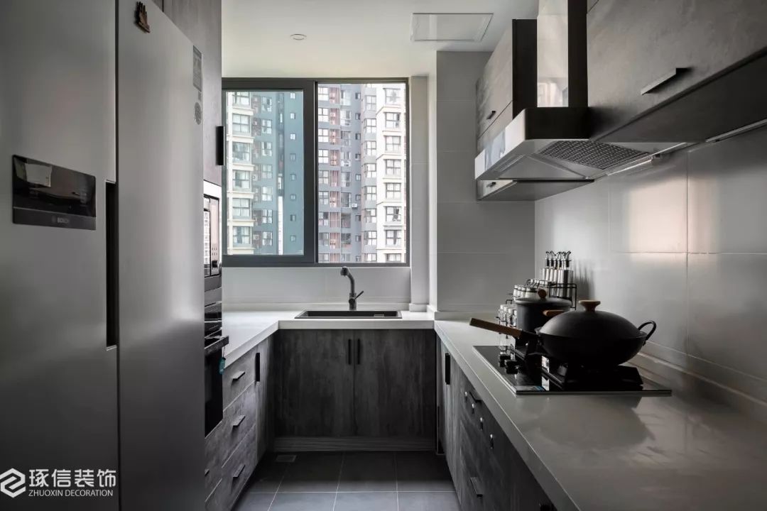 云端 80 后的自由随性混搭风-58