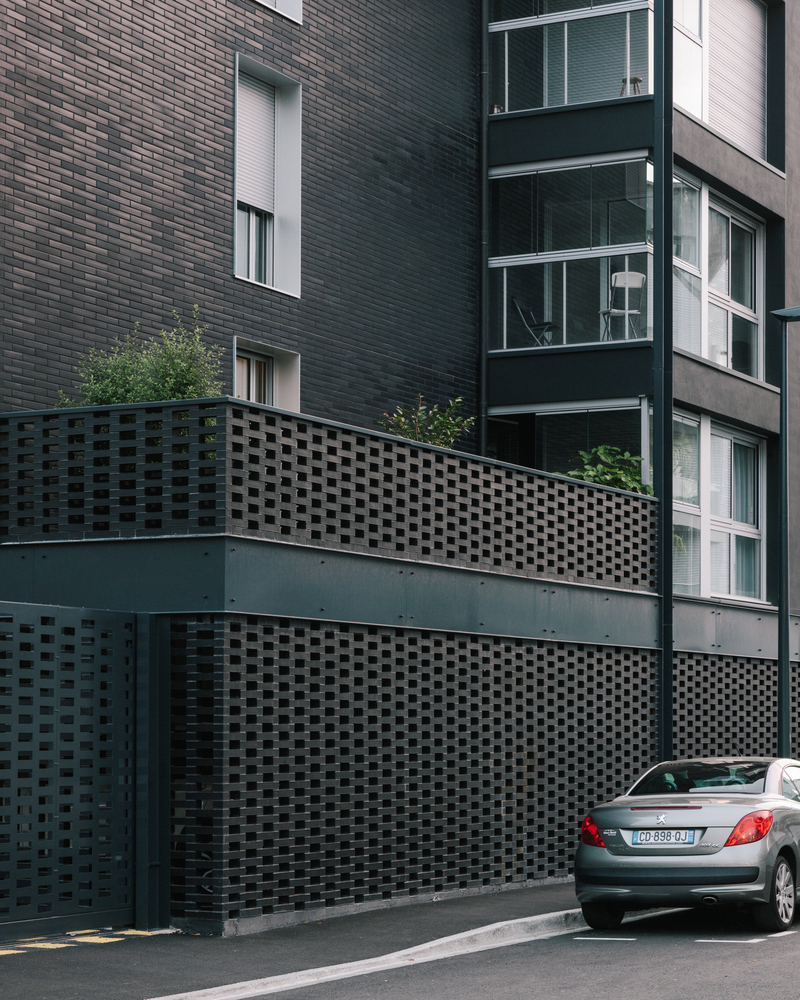 圣马洛港口边的现代马洛式建筑-25