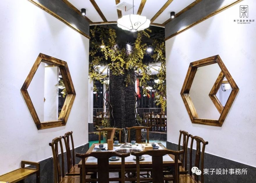 徽派水文化融入老火锅空间,打造独特用餐体验-22