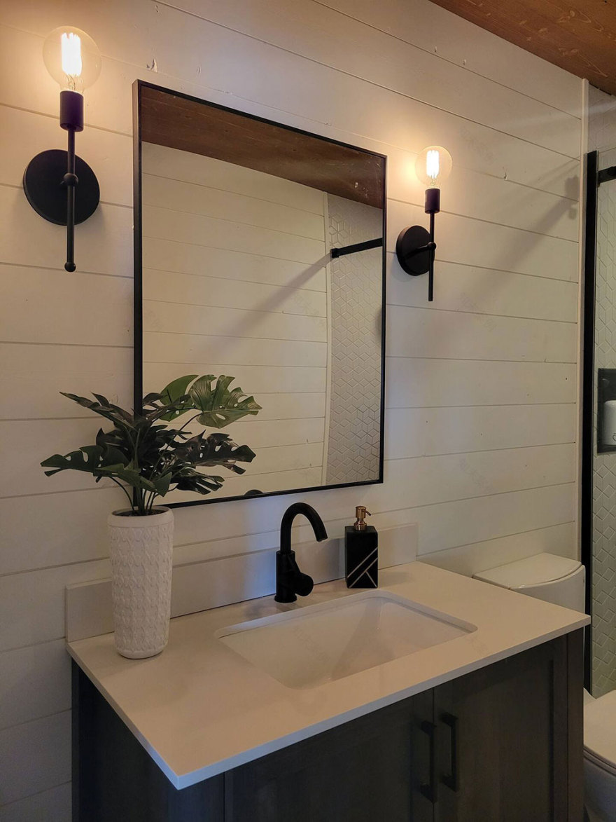 湖畔温馨木屋,尽享湖景之美-10