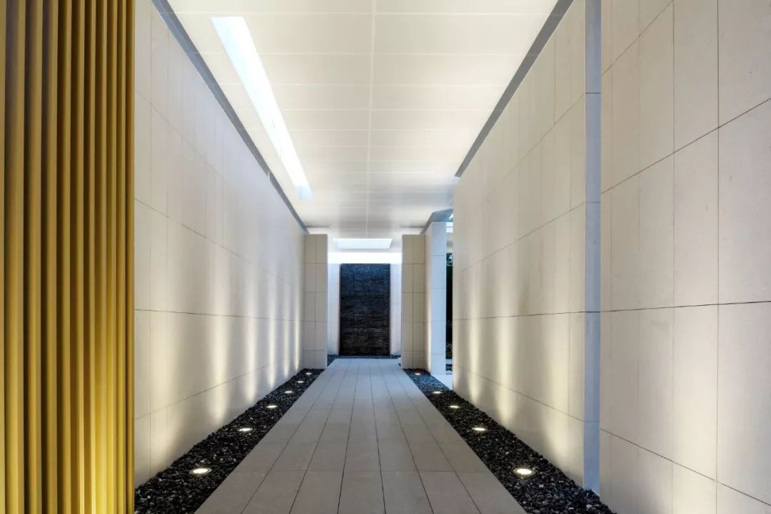 武汉花样年花郡 | 190 万的展示区如何打造水景之美-39