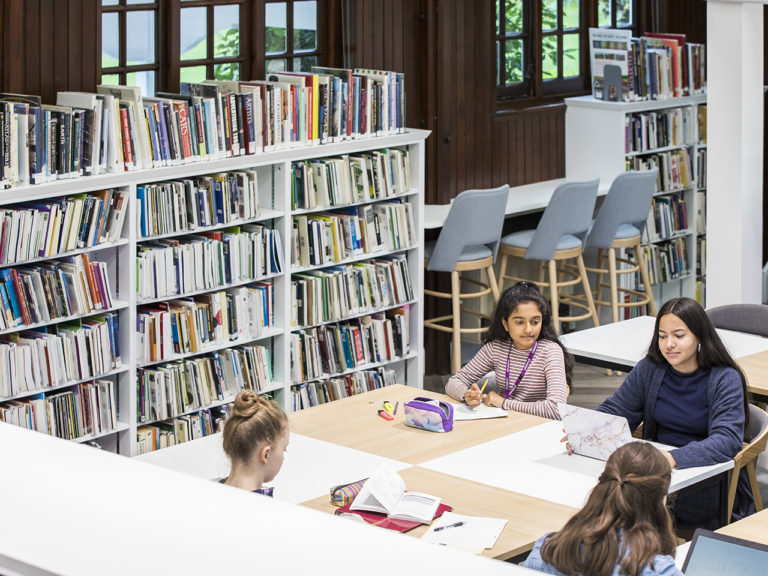 Northwood College For Girls Library Design - Envoplan-12