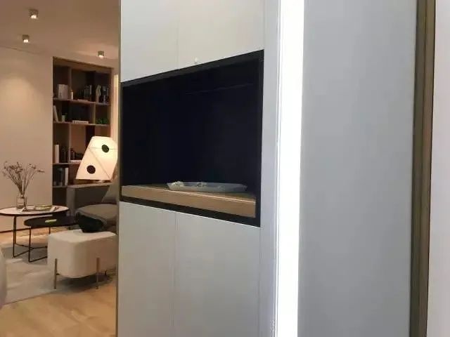 上海静安 60㎡两居室“剪刀手”式改造 | 空间焕发新生-22