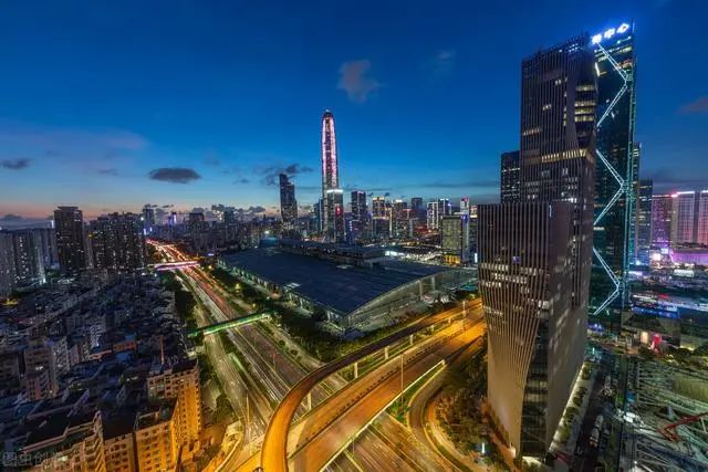 深圳能源大厦 | 棕榈叶、折纸与现代建筑的完美融合-22