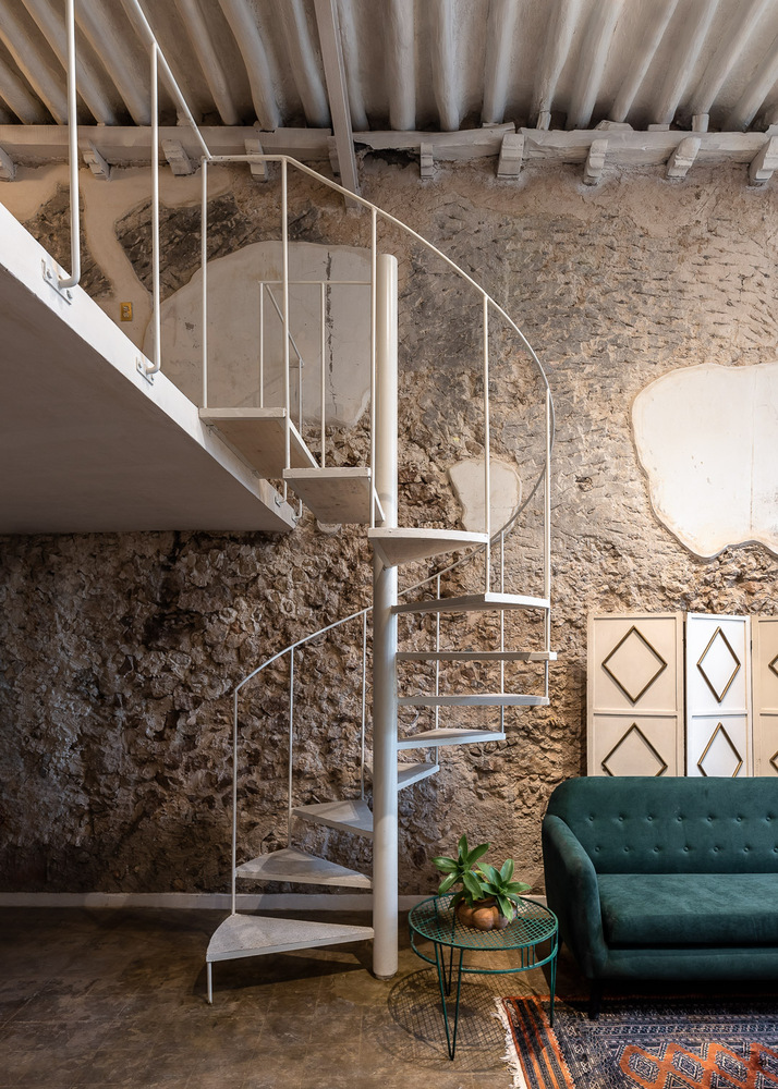 墨西哥废弃建筑变身现代浪漫居所丨Arista Cero,Gina Góngora-29