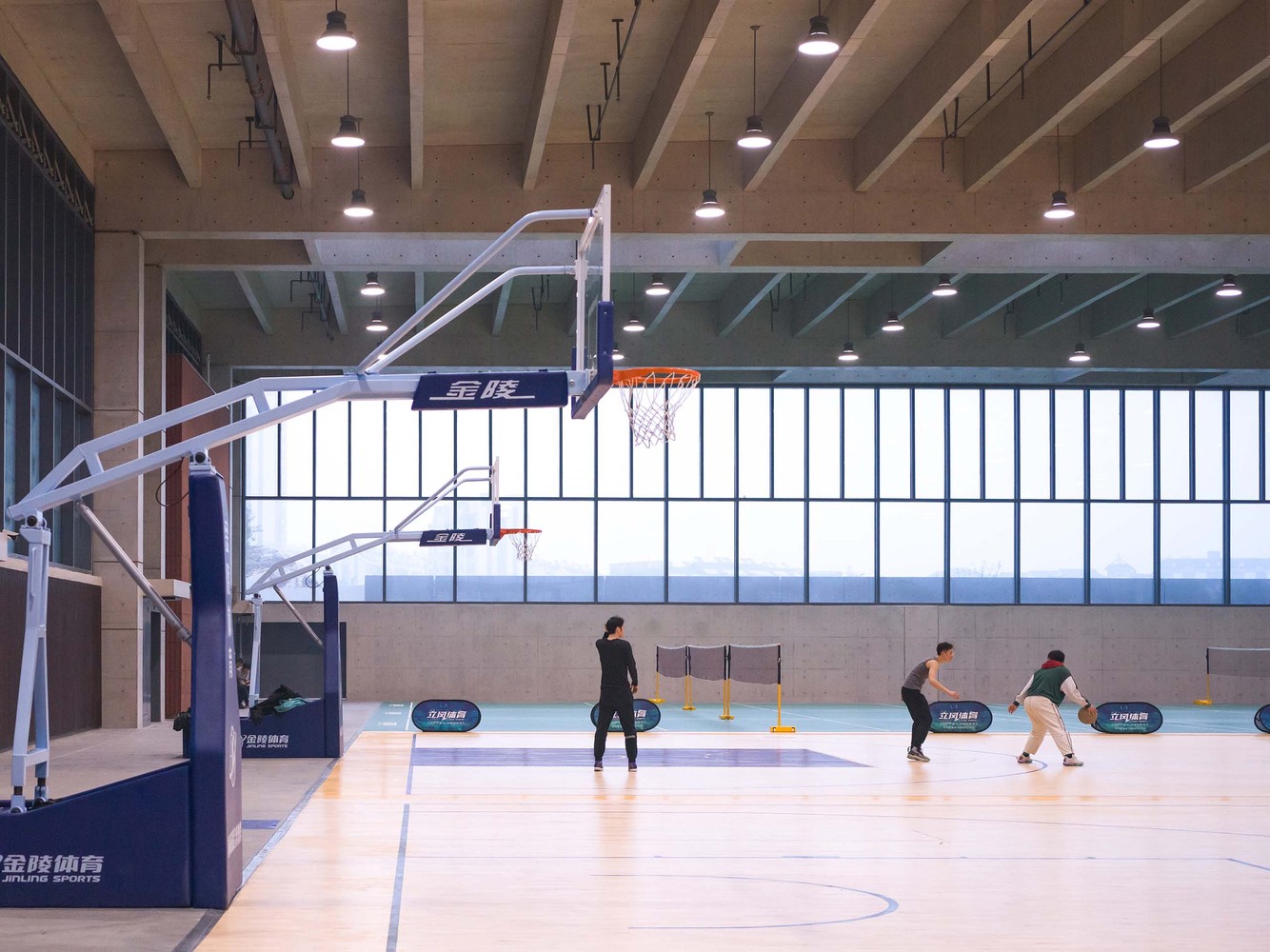 无锡清龙山公园多功能厅 · 矿坑奇迹与自然的和谐共生-19