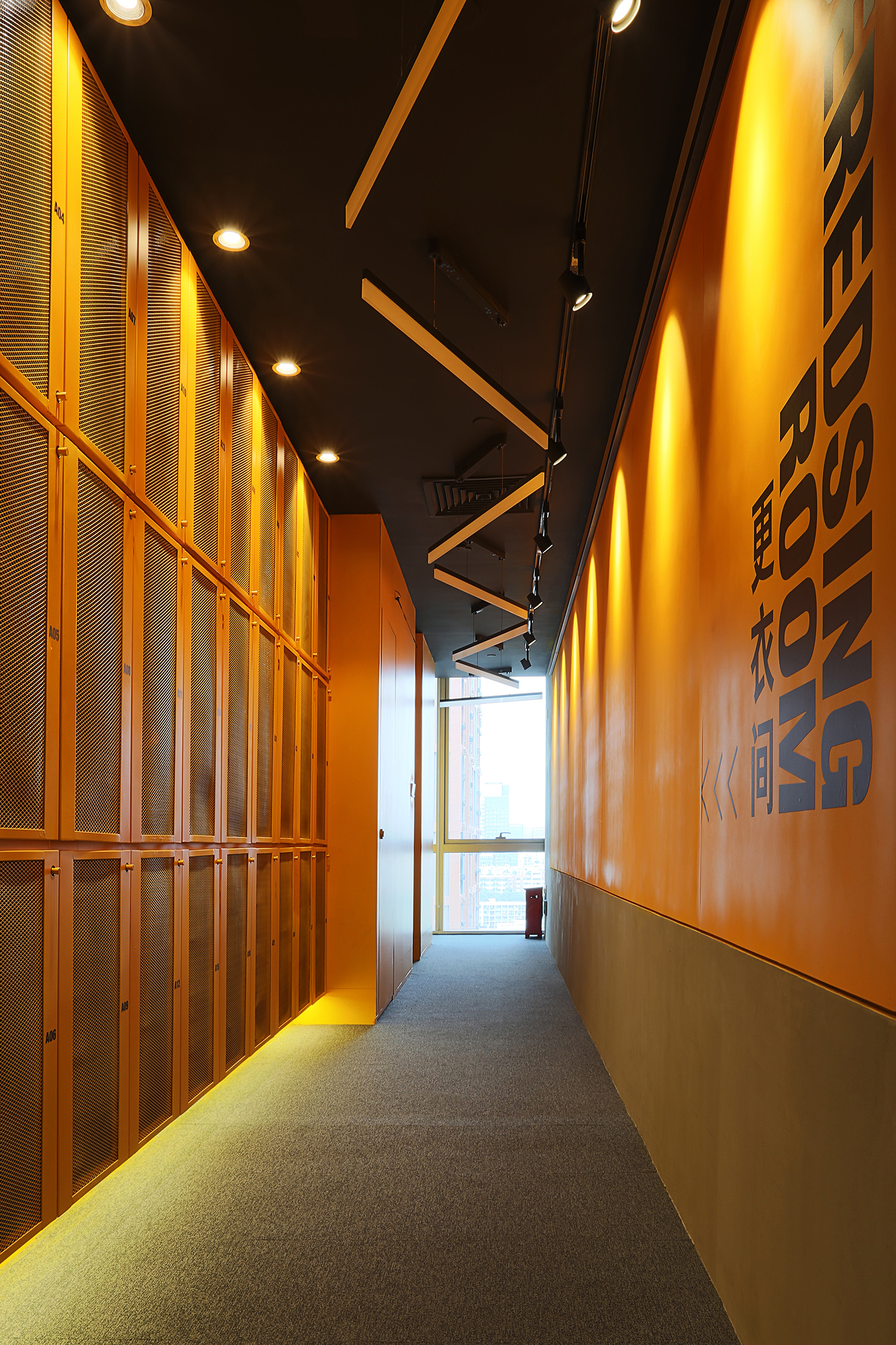 超级猩猩健身房-16