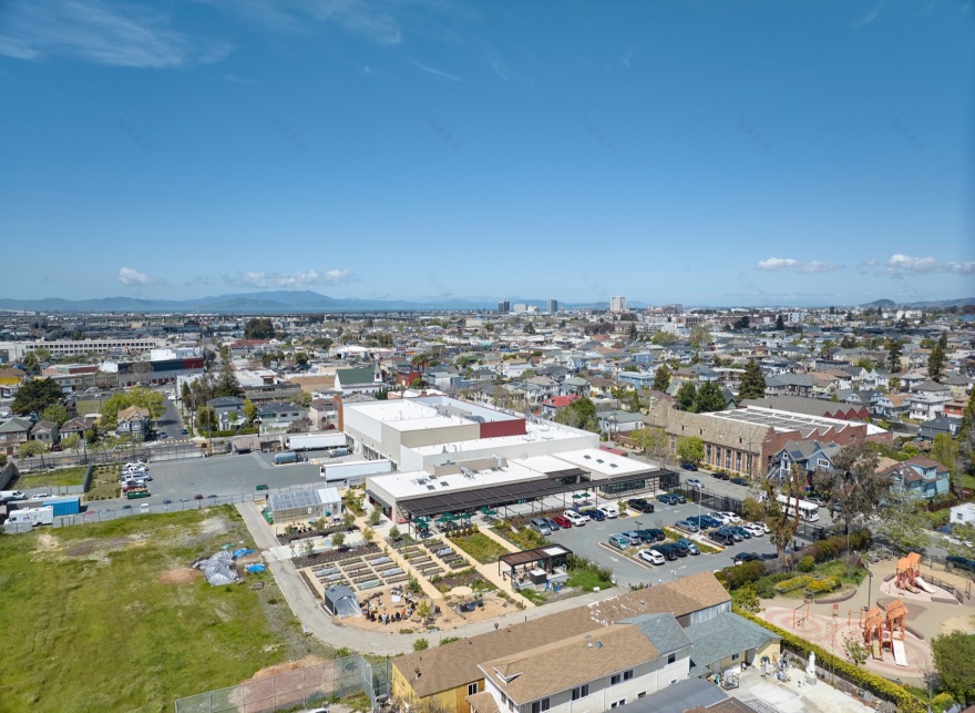 奥克兰联合学区中心丨美国丨CAW Architects-3