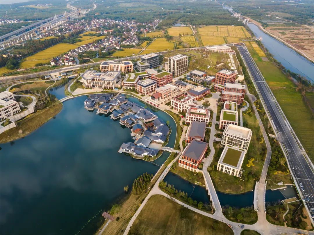 华为练秋湖研发中心(A,B组团)丨中国上海丨上海建筑设计研究院有限公司-48