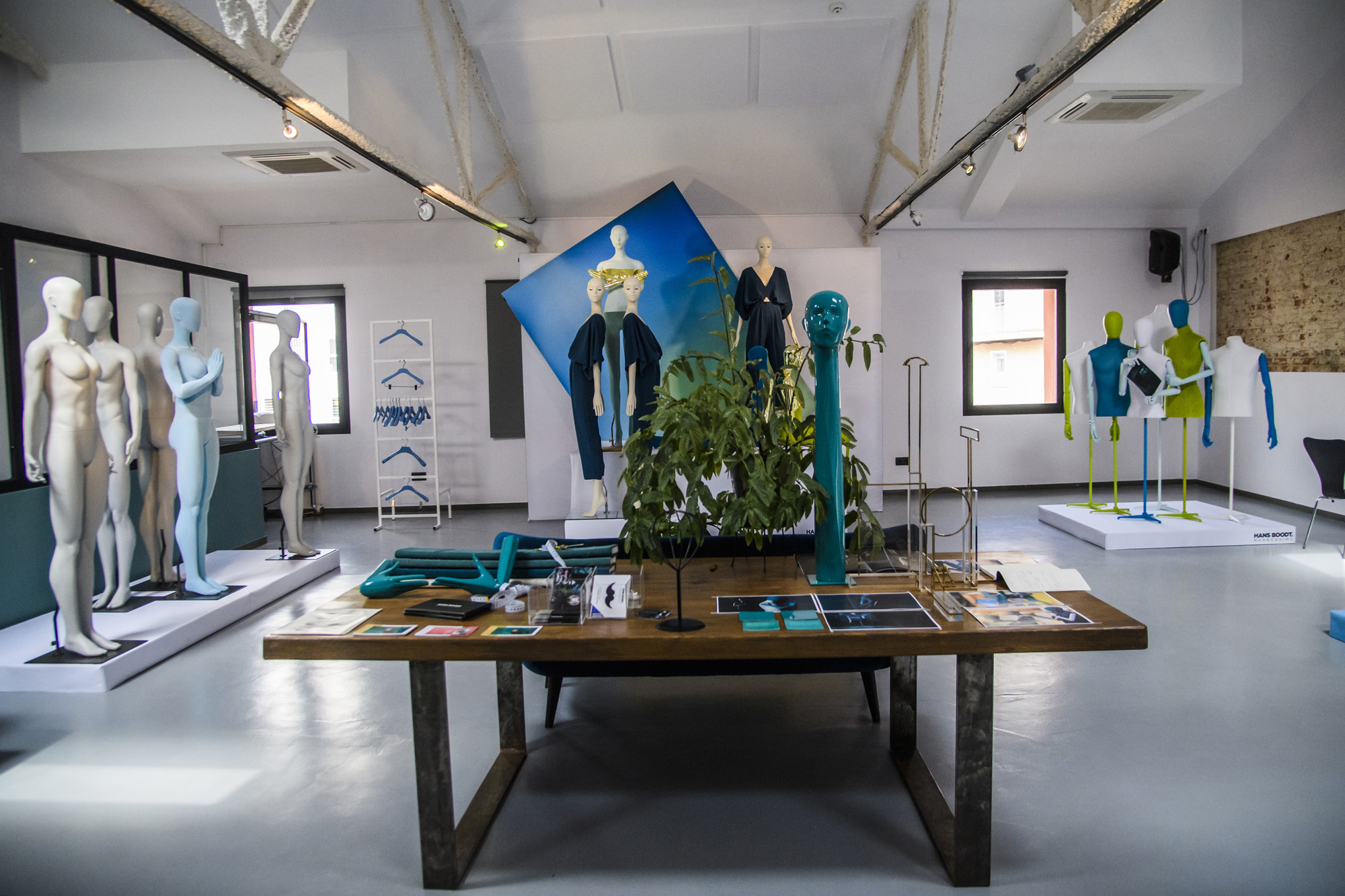 Hans Boodt Mannequins pop-up showroom Madrid-18