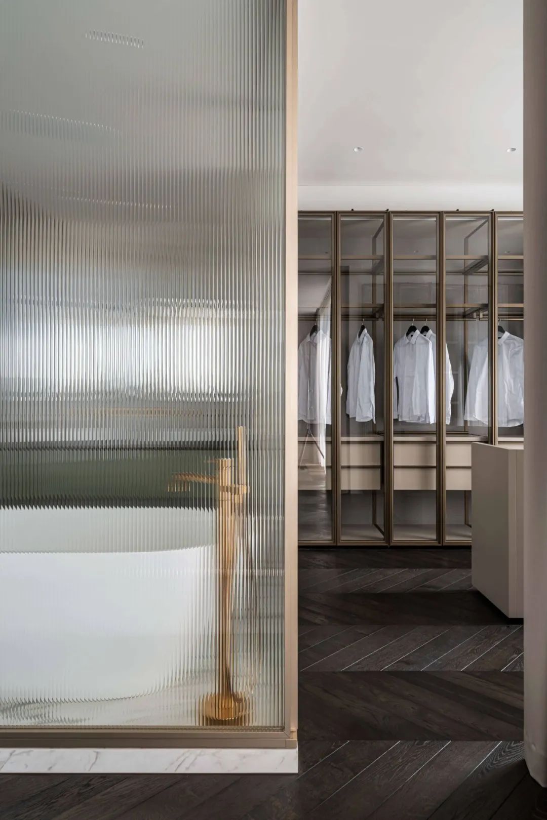 302㎡顶层复式住宅设计丨IQOSA Architect-60