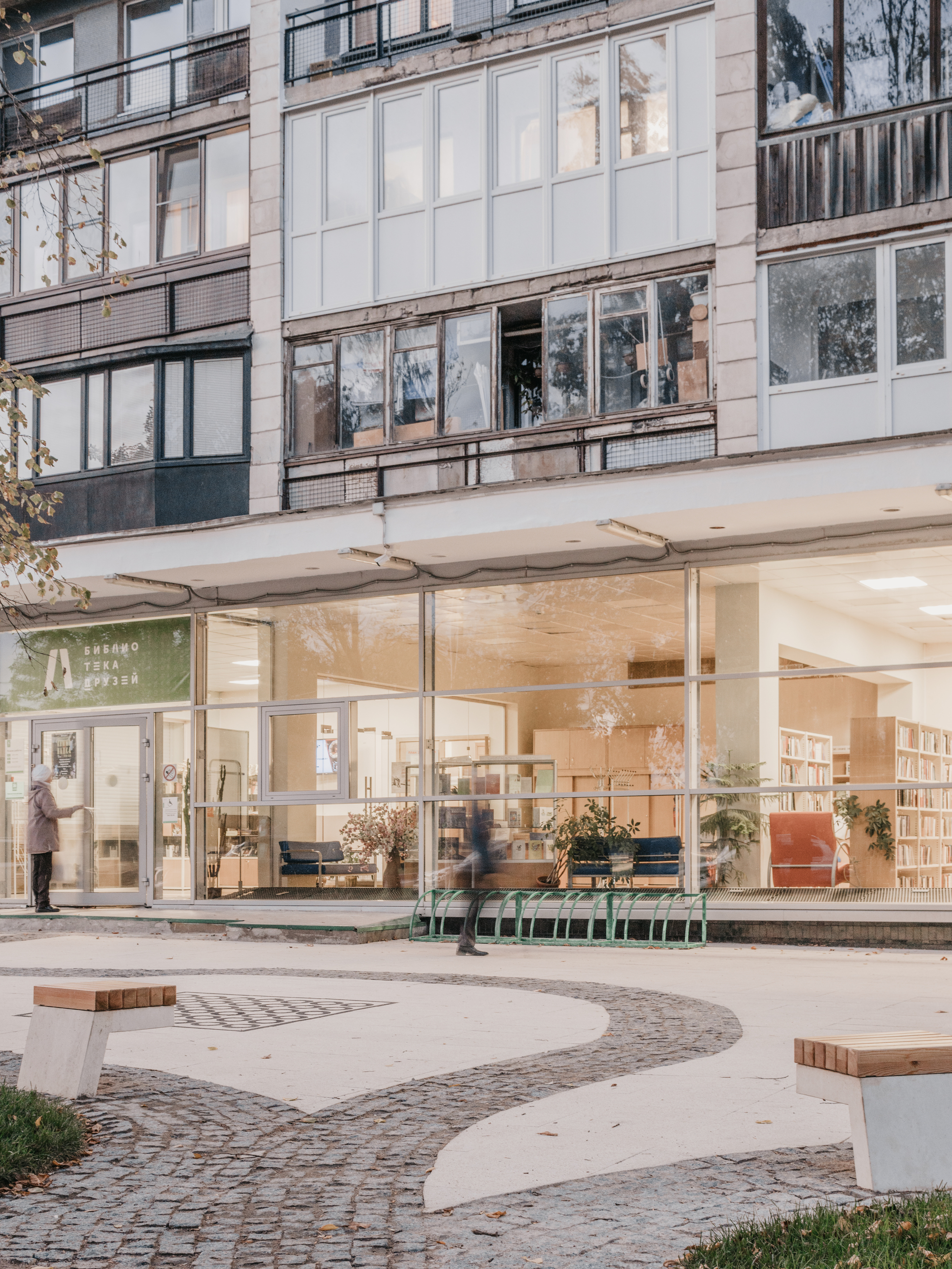 广场 (Garden Square for Friends Library)-15