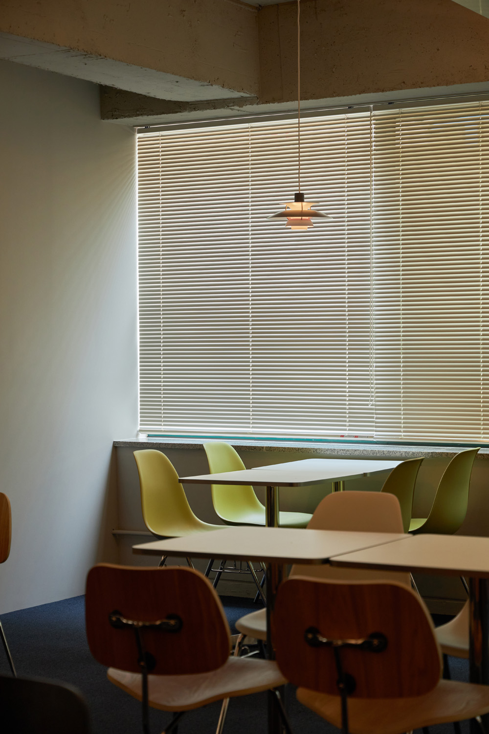 木质感卧室设计，打造温馨舒适空间-22