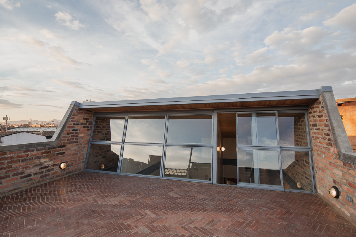 哥伦比亚 Binario 画廊工作室丨Yemail Arquitectura-52